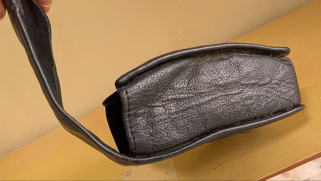 30年以上前の　オリンパス　カメラ