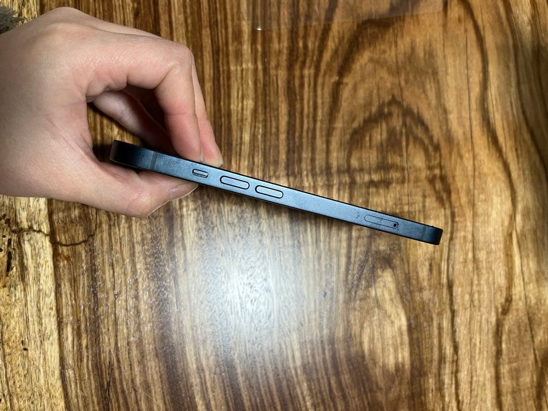 Apple iPhone 13 128GB ミッドナイト 本体