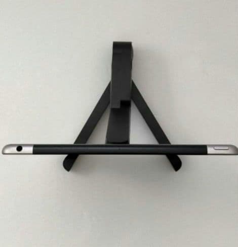 iPad 第6世代 32GB スペースグレー Wi-Fi+Cellular