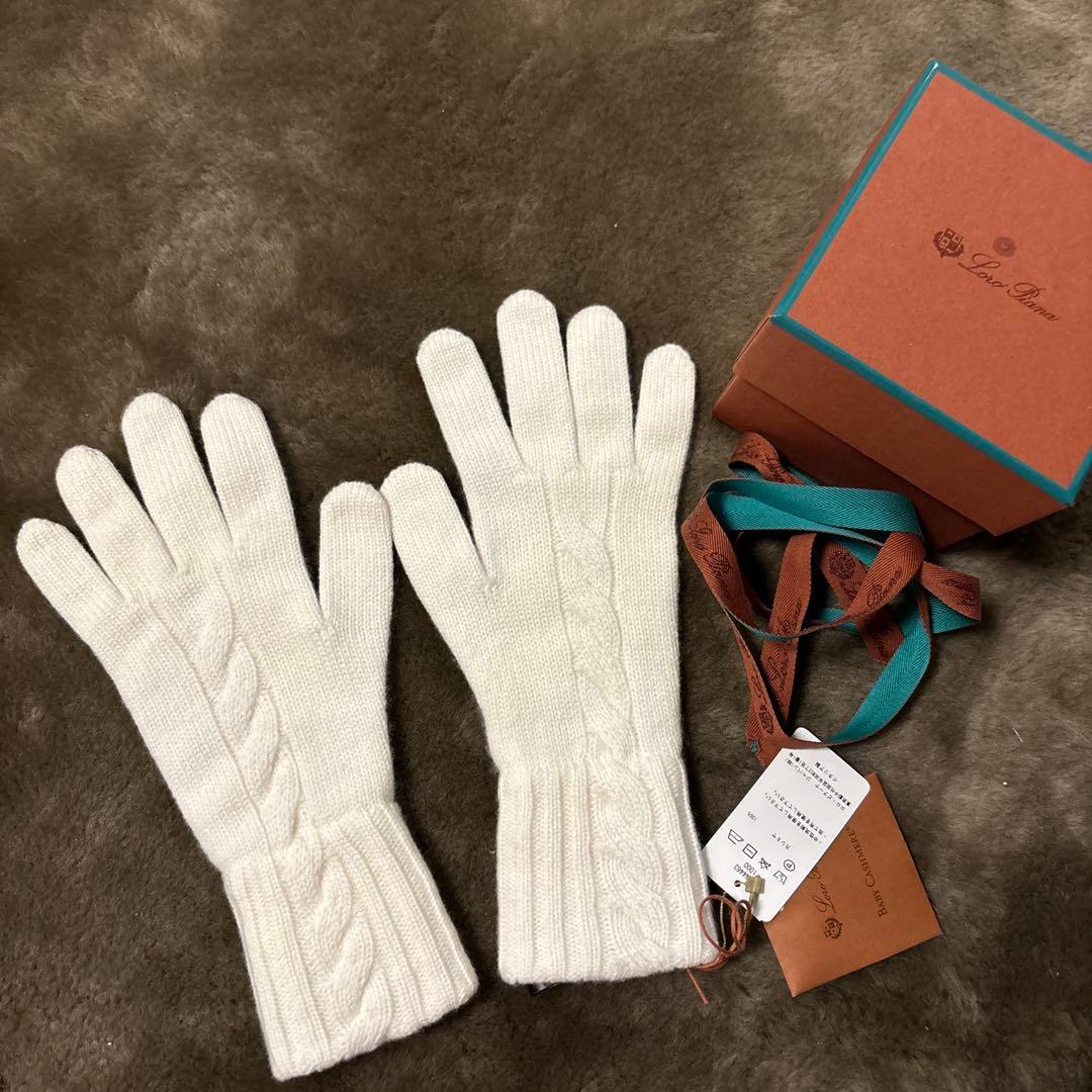 nonbull 様Loro piana ベビーカシミア100% ケーブル編み手袋