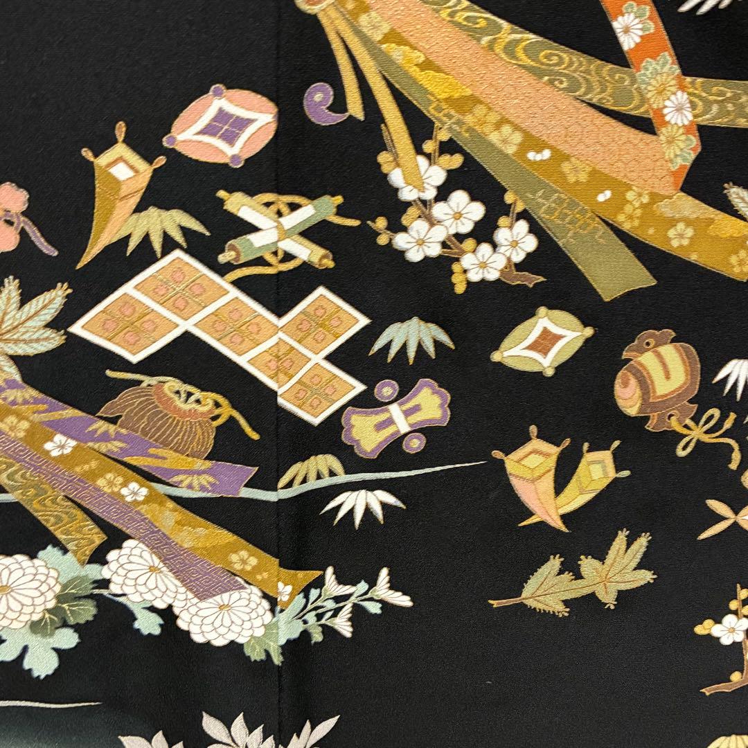 D3 黒留袖 宝尽くし 流水 金駒刺繍 正絹 着物 袷 しつけ糸未使用極美品