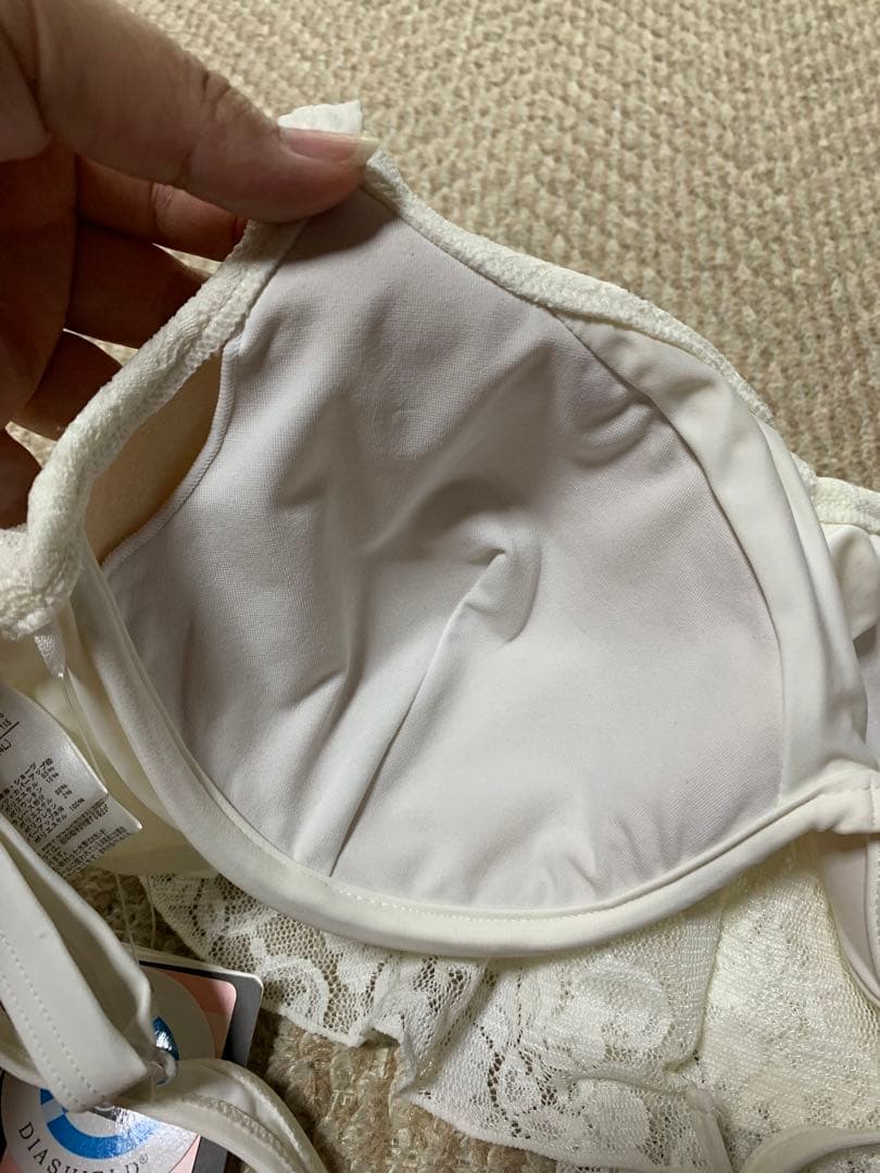 【新品】大きいサイズ　水着　4点セット