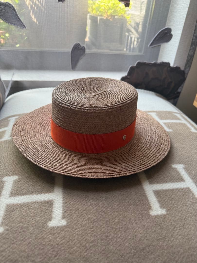 tokukai⭐︎Helen kaminskiラフィア帽子