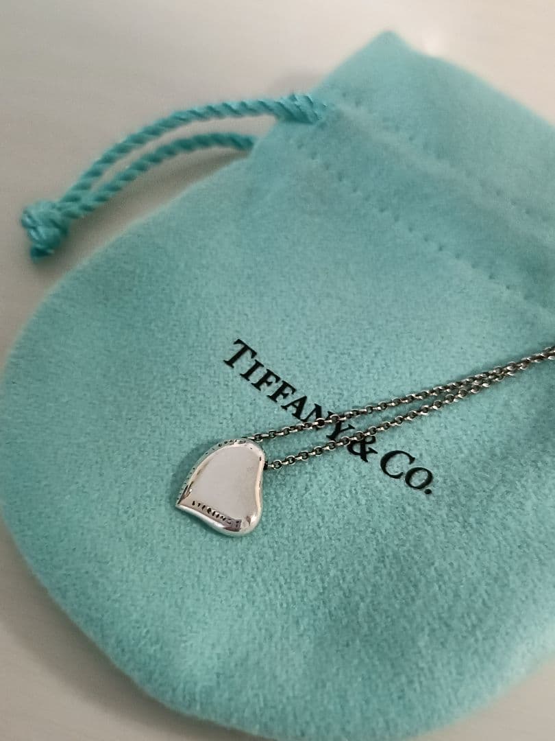 美品Tiffany & Co.フルハートエルサペレッティ925シルバーネックレス