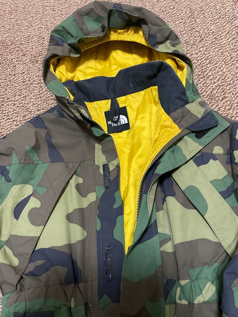 THE NORTH FACE 迷彩 スキーウェア １００