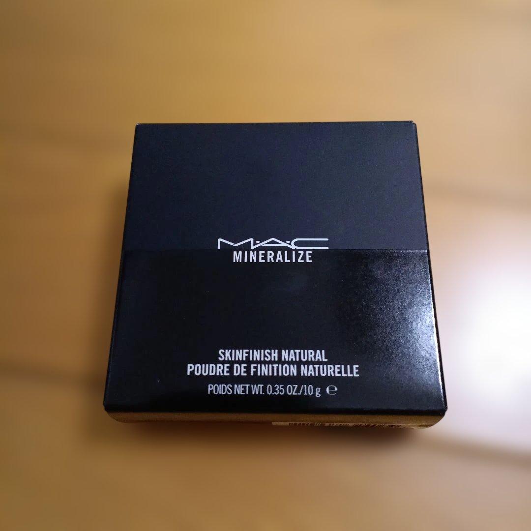 MAC ミネラライズスキンフィニッシュ 【ライト】