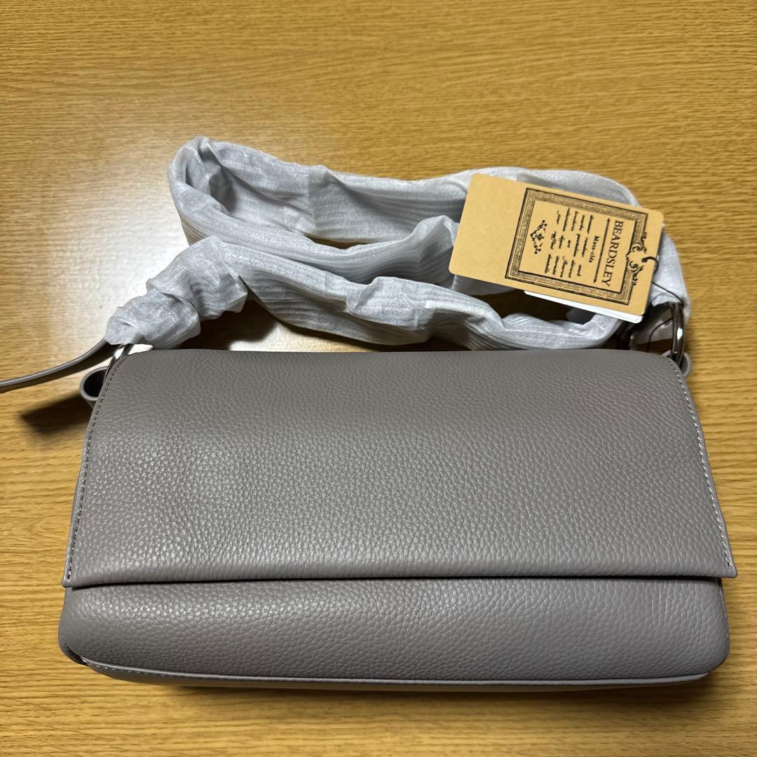 【新品】BEARDSLEY ショルダーバッグ レザーボディバッグ