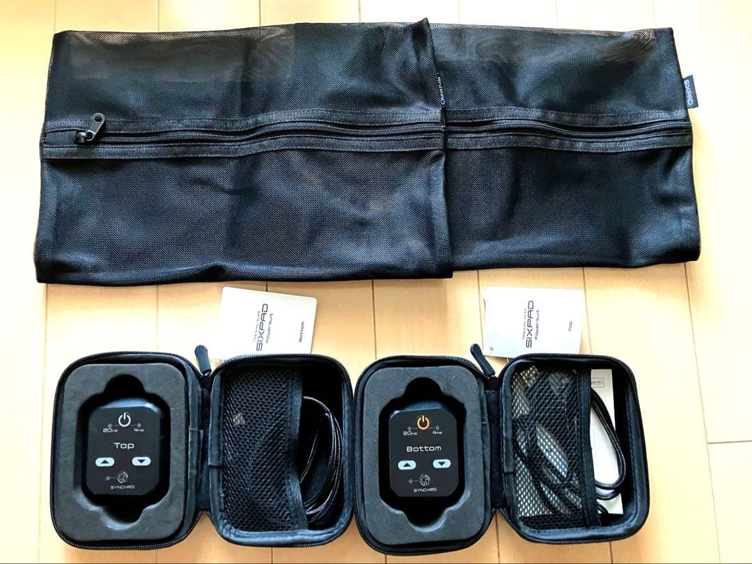 SIXPAD EMS パワースーツ　トップ＆ボトム セット レディースMサイズ