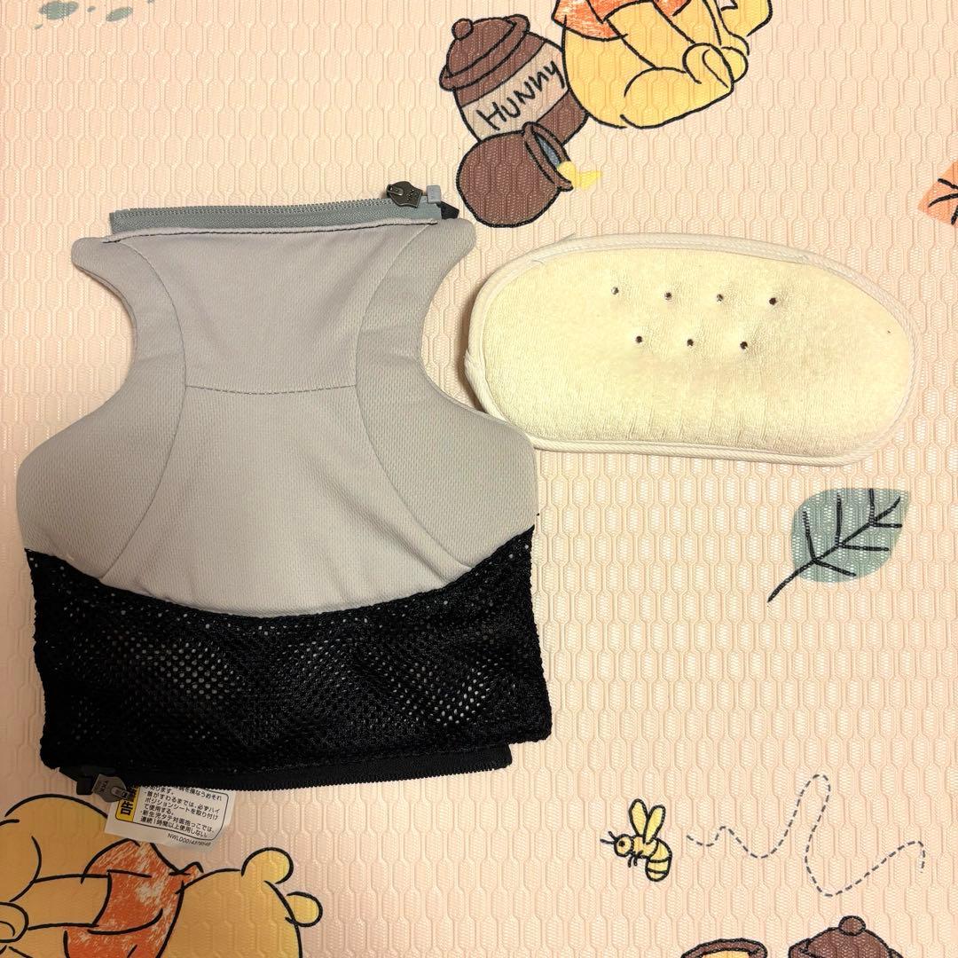 美品！抱っこ紐 アップリカ ラクリス抱っこひも Aprica ホワイトアッシュ