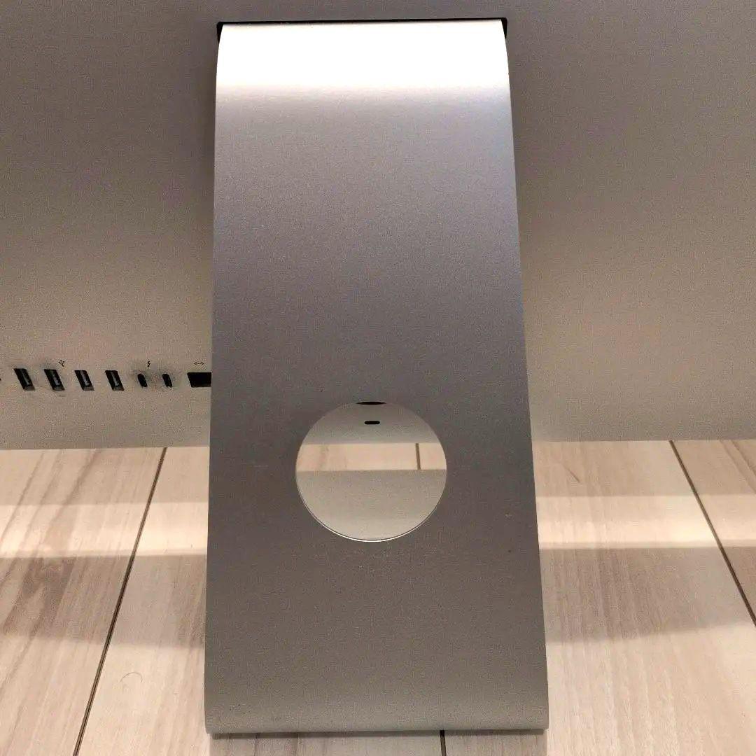 【スペックアップ機】iMac Retina 4K 21.5㌅（化粧箱付き）