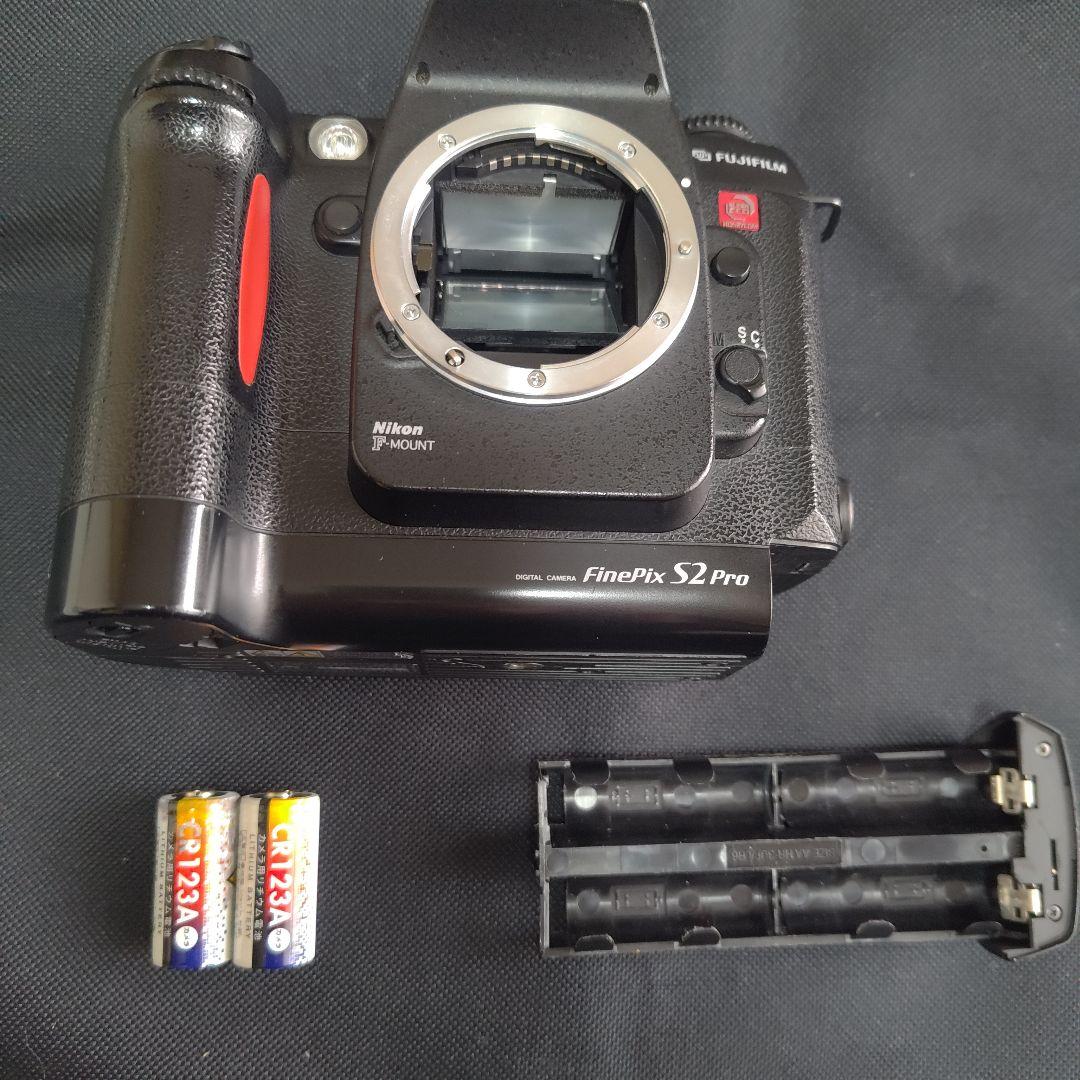 デジタルカメラ FUJIFILM FinePix S2Pro