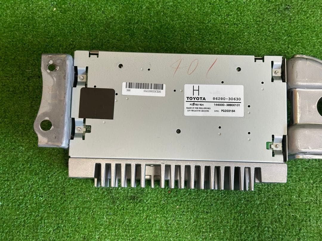 トヨタ クラウン200系 GRS200 オーディオアンプ 86280-30630