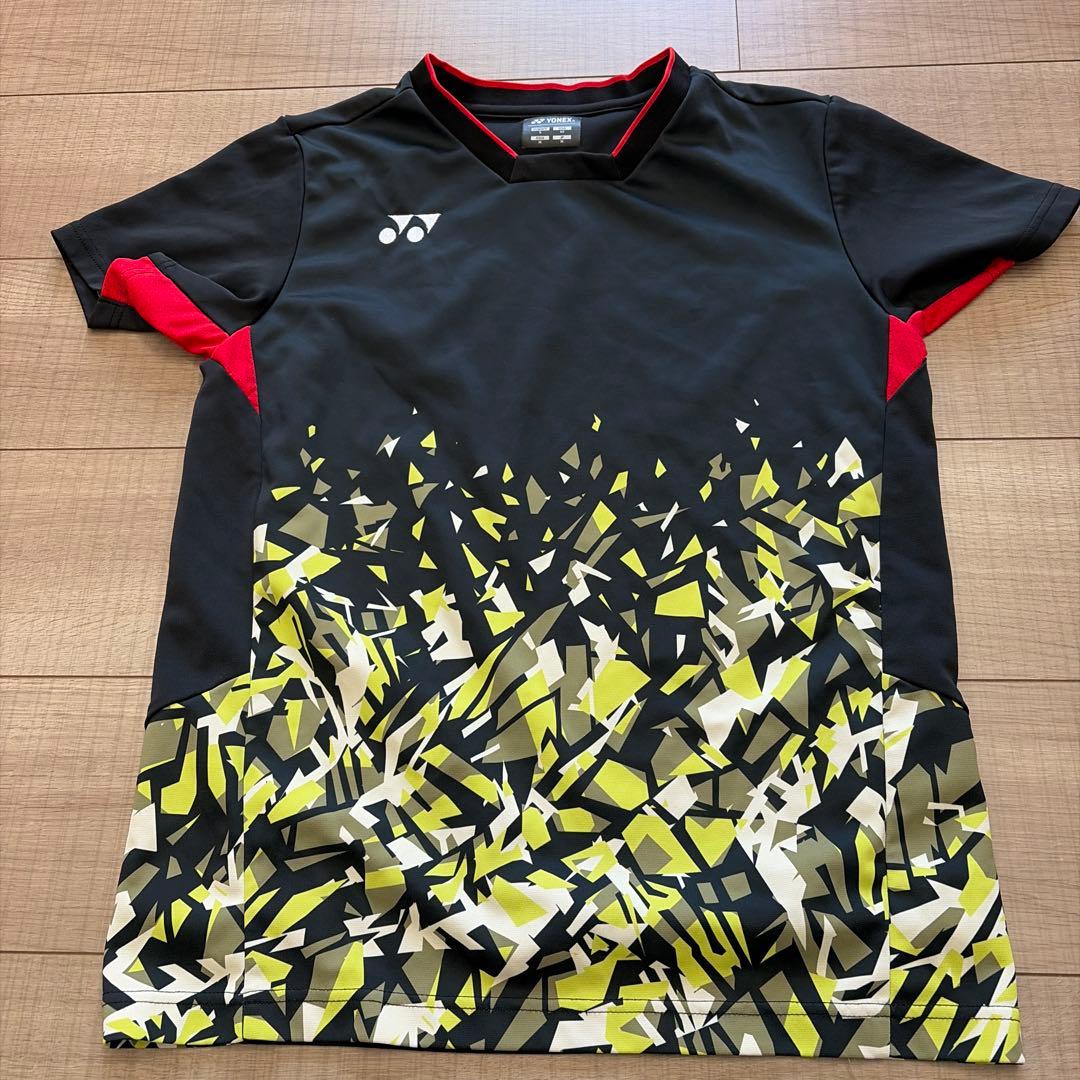 ヨネックス　ユニフォーム　ユニMサイズ