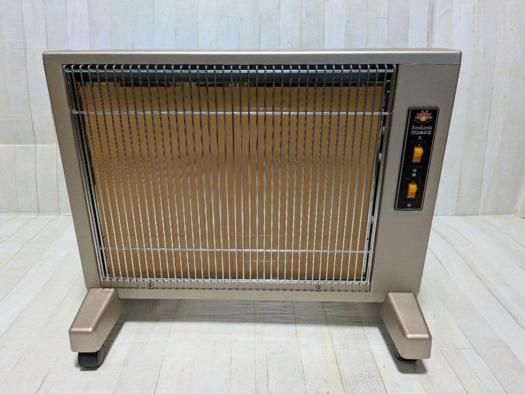 遠赤外線暖房器 　サンルミエ キュート 　E800LS