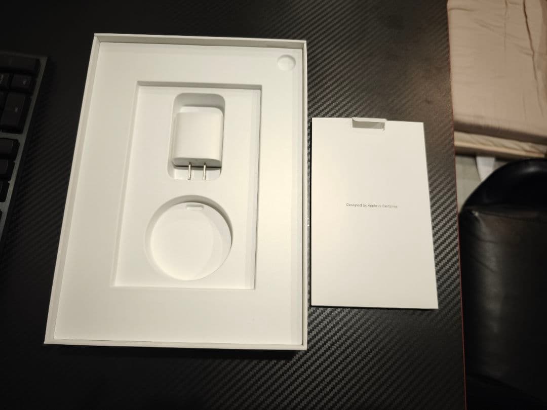 【se1kä】iPad (第10世代) Wi-Fi 64GB