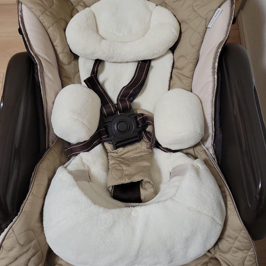 Combi ネムリラ　AUTO SWING　電動