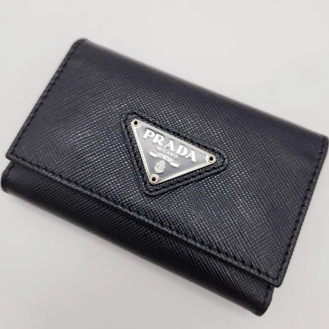 プラダ 6連キーケース 三角ロゴプレート サフィアーノレザー ダブルホック 美品