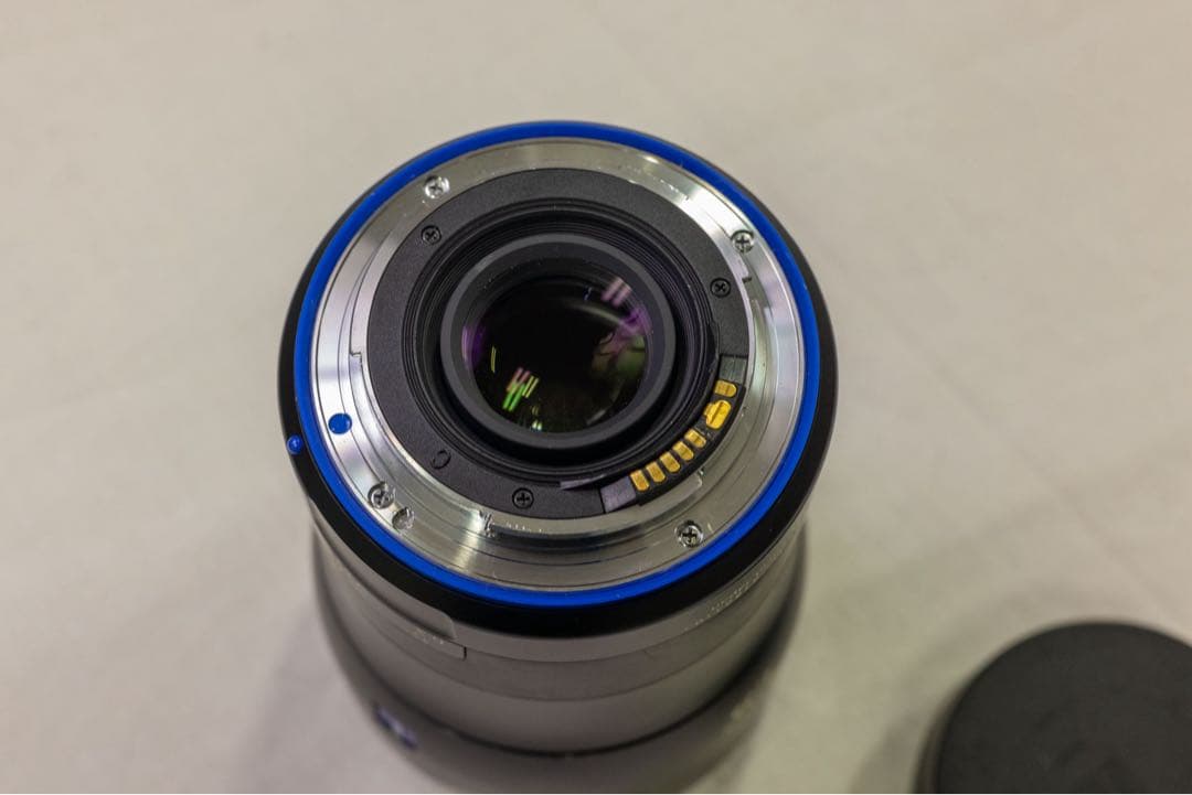 ZEISS Milvus 2/35 ZE ワケあり