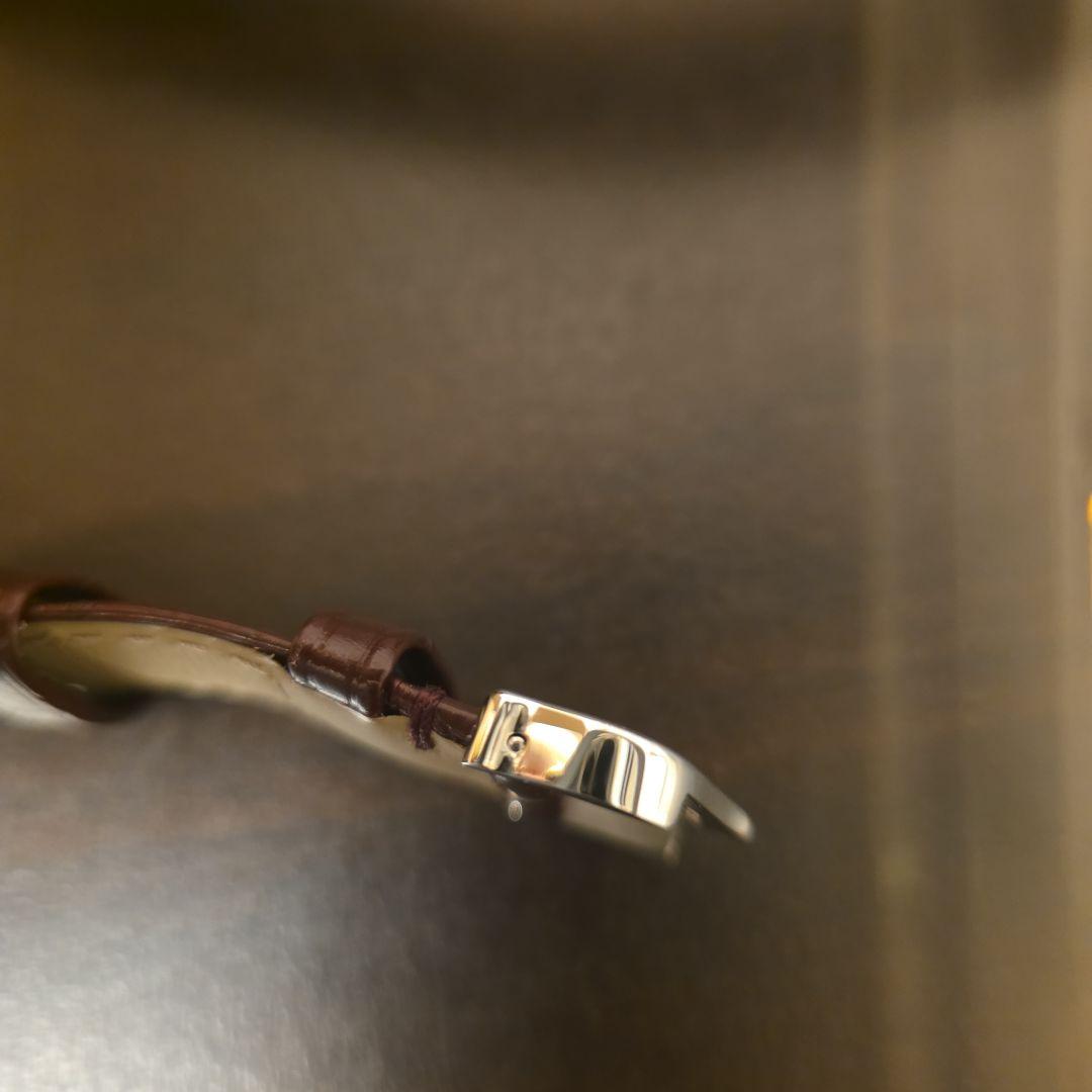 Cartier　カルティエ　タンクマストLM　バーガンディカラー　純正ベルト