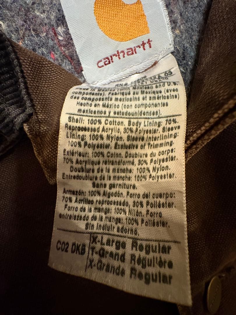 カーハート　襟コーディロイジャケット　ダークブラウンカーキ　ロゴ刺繍
