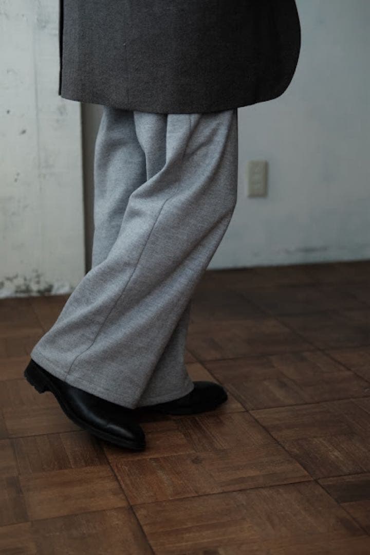 パンツ material Easy Slacks 25aw