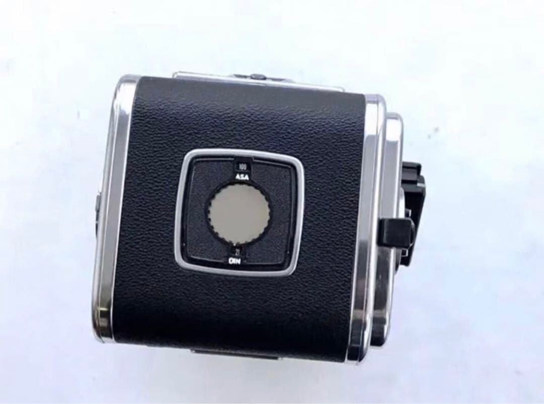 新品 HASSELBLAD A12フィルムマガジン 皮を飾ります
