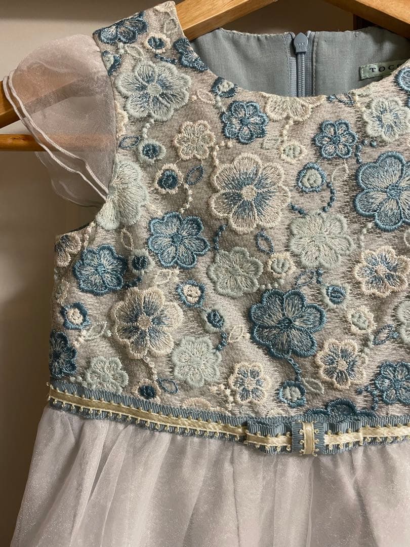 商談済　TOCCA キッズドレス　110サイズ　水色　お花