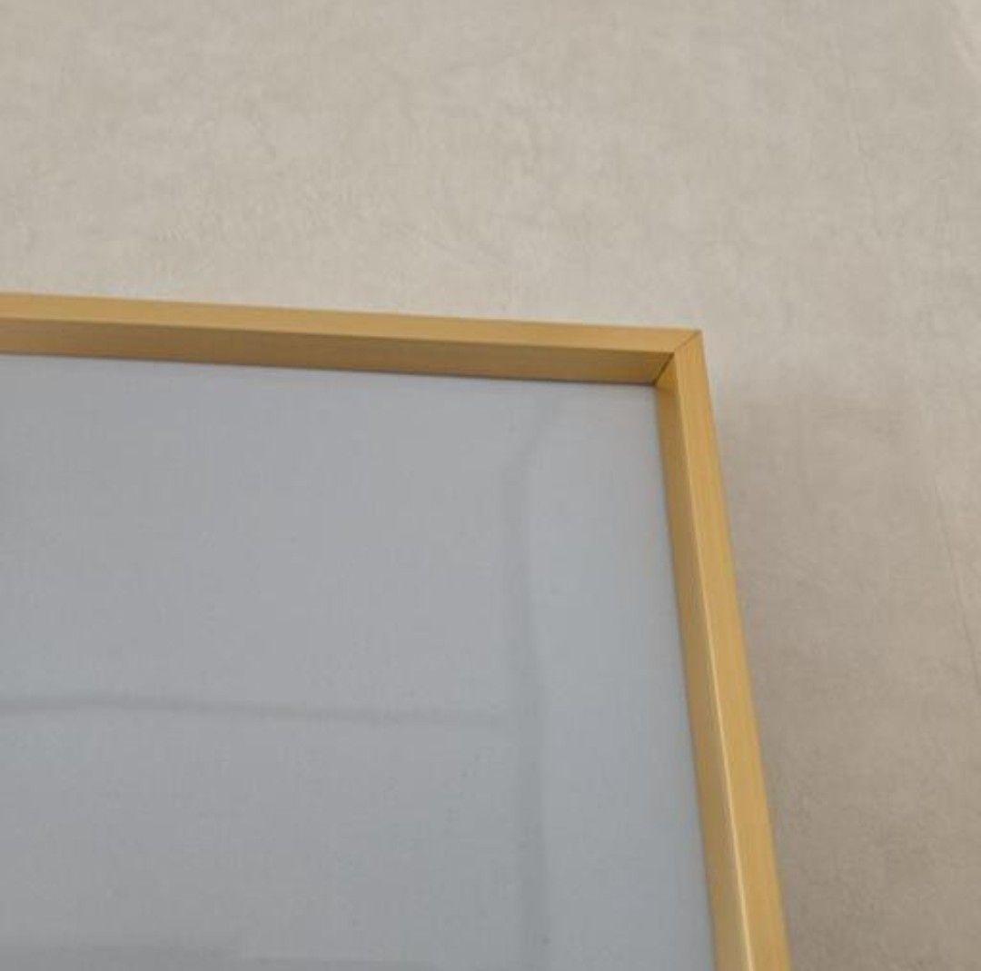 引き取り限定名古屋市　オードリー・ヘップバーンクリスタルアート