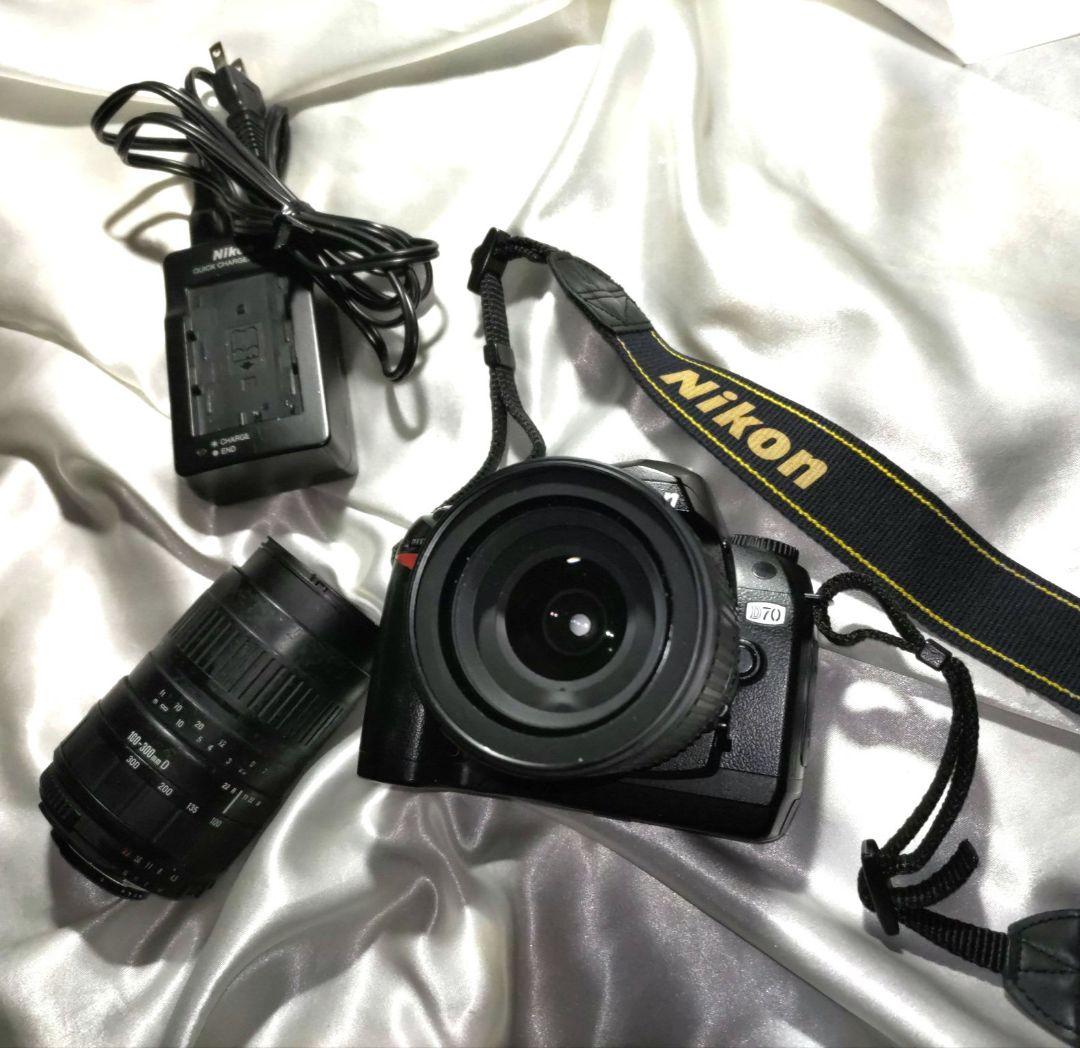 Nikon D70 デジタル一眼レフカメラ ニコン レンズ2本付