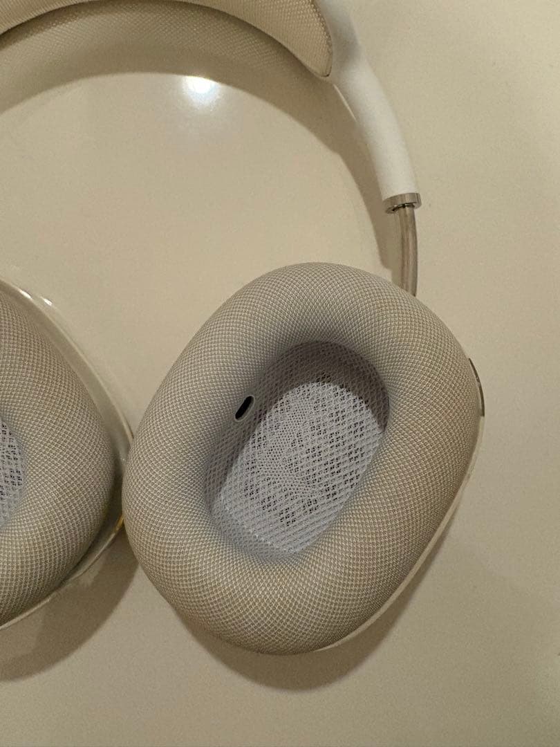 AirPods Max シルバー カバー付き