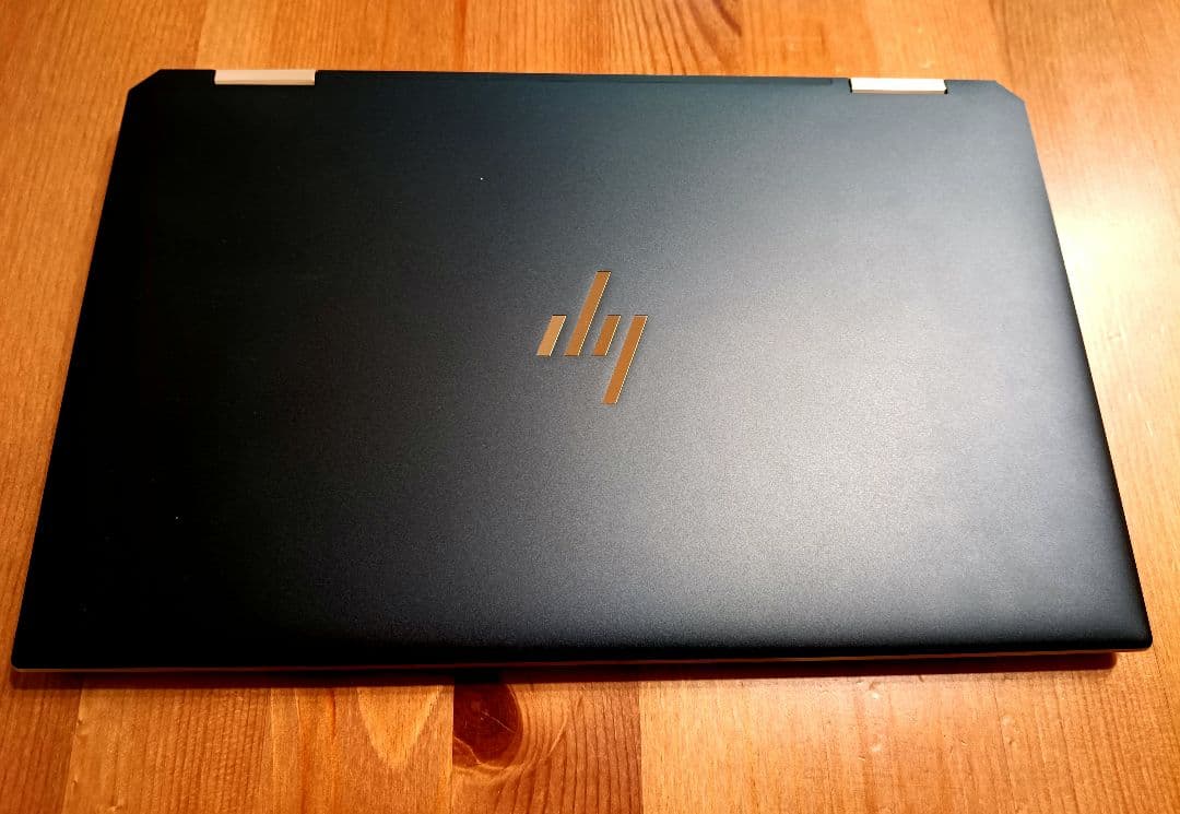 HP Spectre x360 13 / i7 / 16GB / タッチパネル