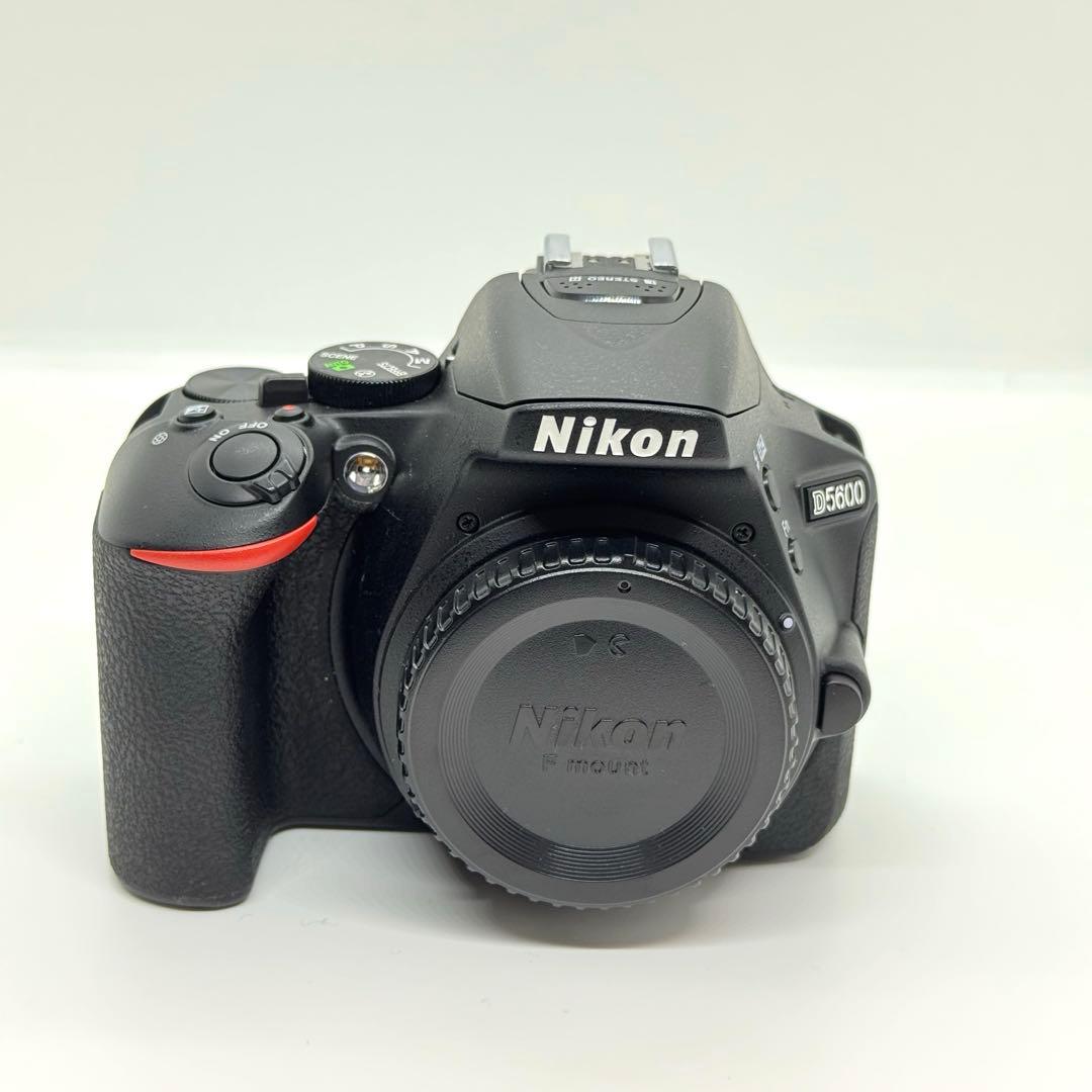 Nikon D5600 ダブルズームレンズキット