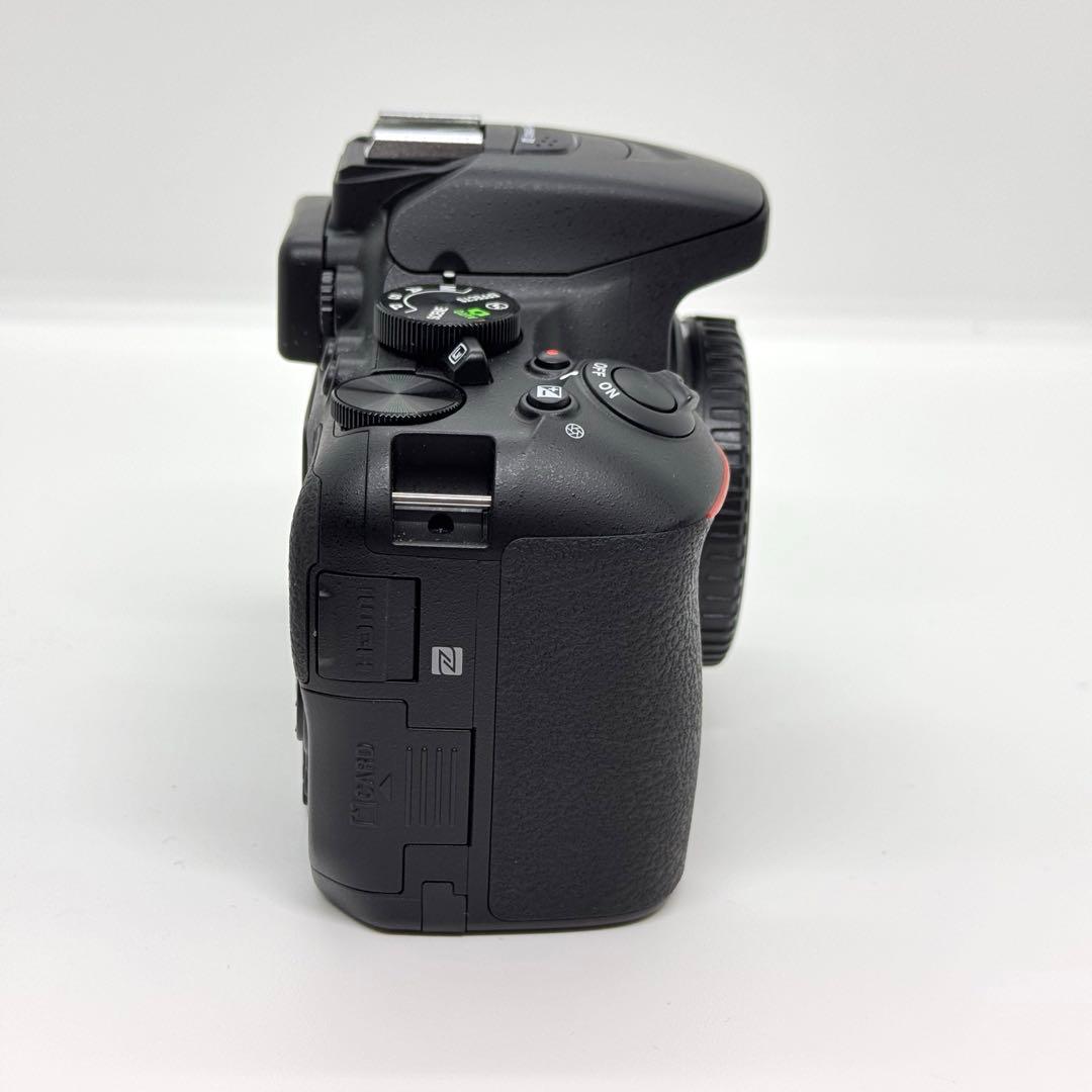 Nikon D5600 ダブルズームレンズキット