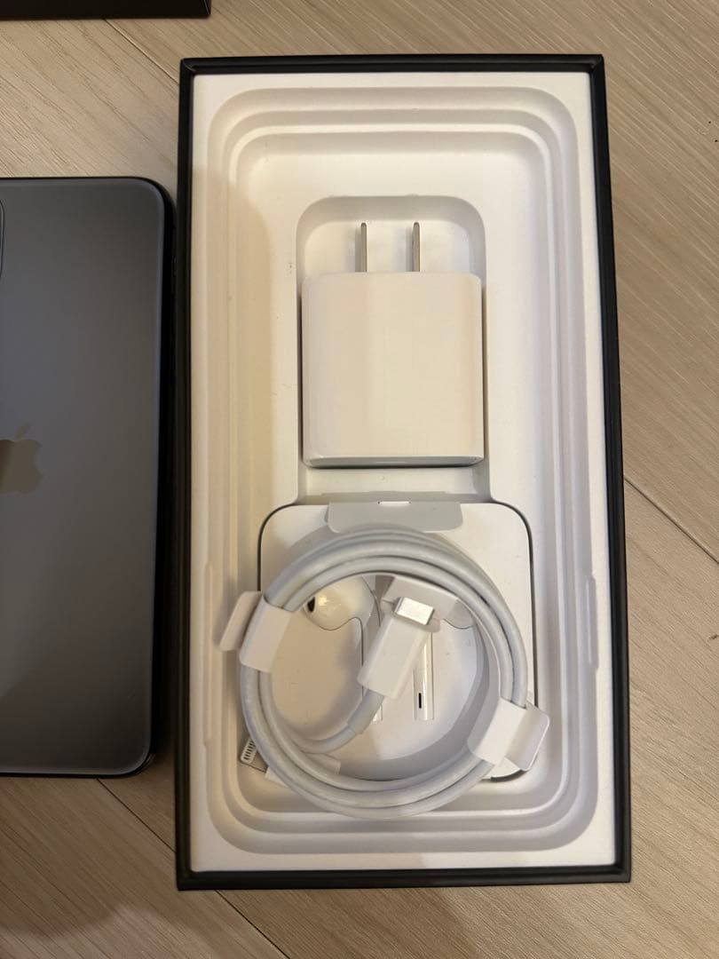 Apple iPhone 11 Pro max 256GB スペースグレー