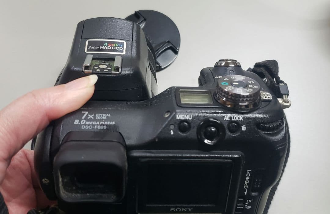 SONY デジタル一眼レフカメラ Carl Zeissレンズ