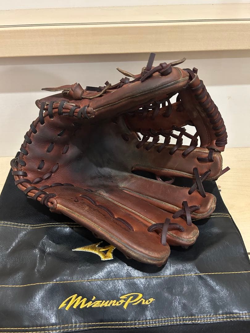し*歳様 硬式グローブ　ミズノプロ