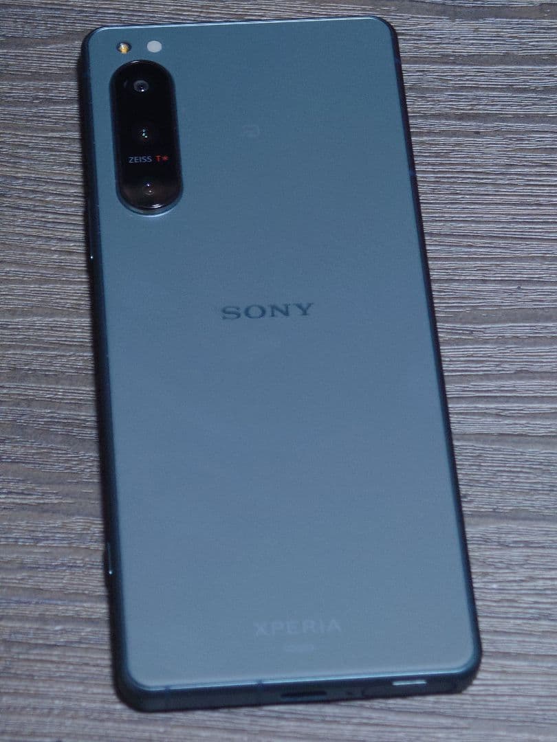 SONY Xperia スマートフォン グレー