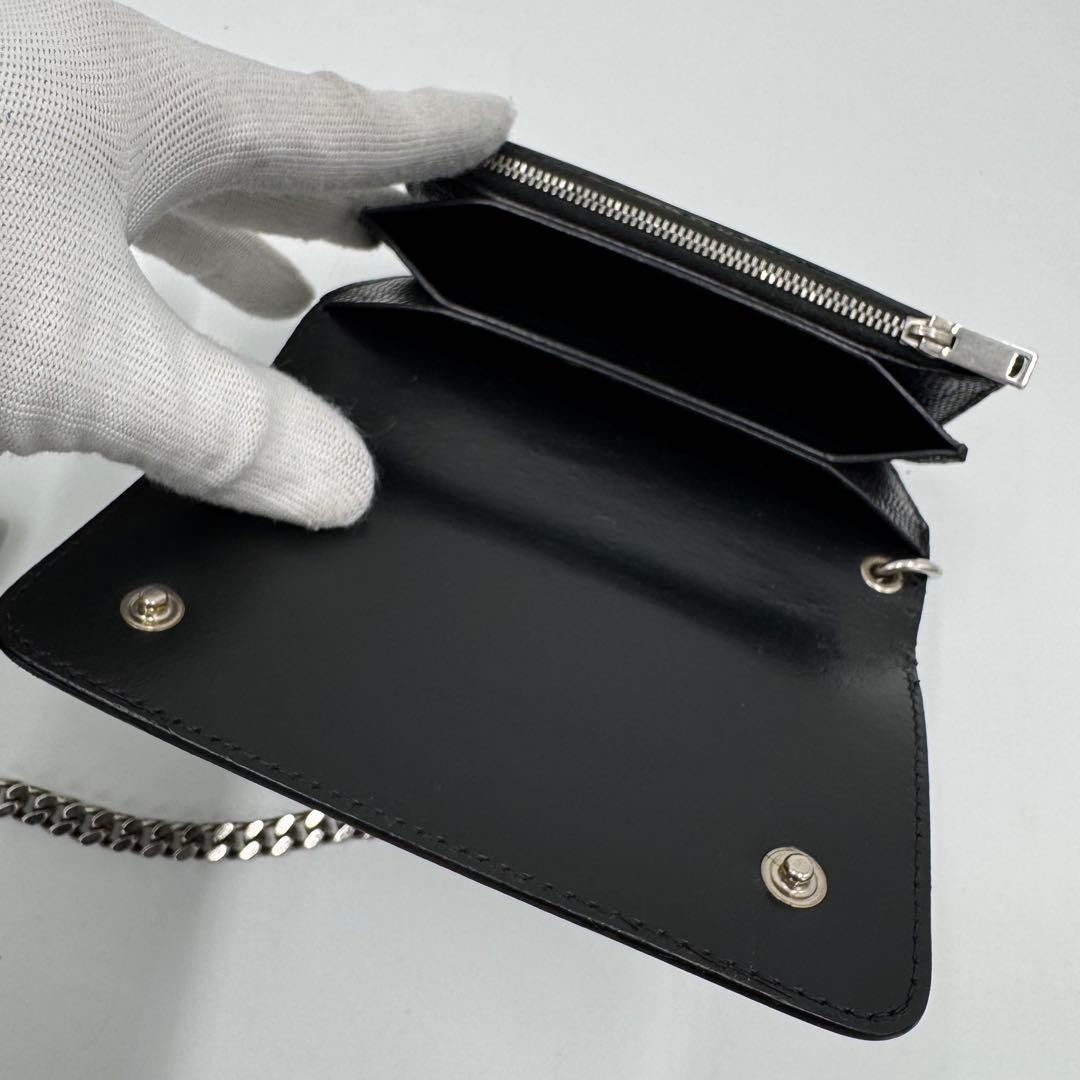 サンローラン トラッカー ウォレット チェーン レザー クロコ型押し 財布 黒