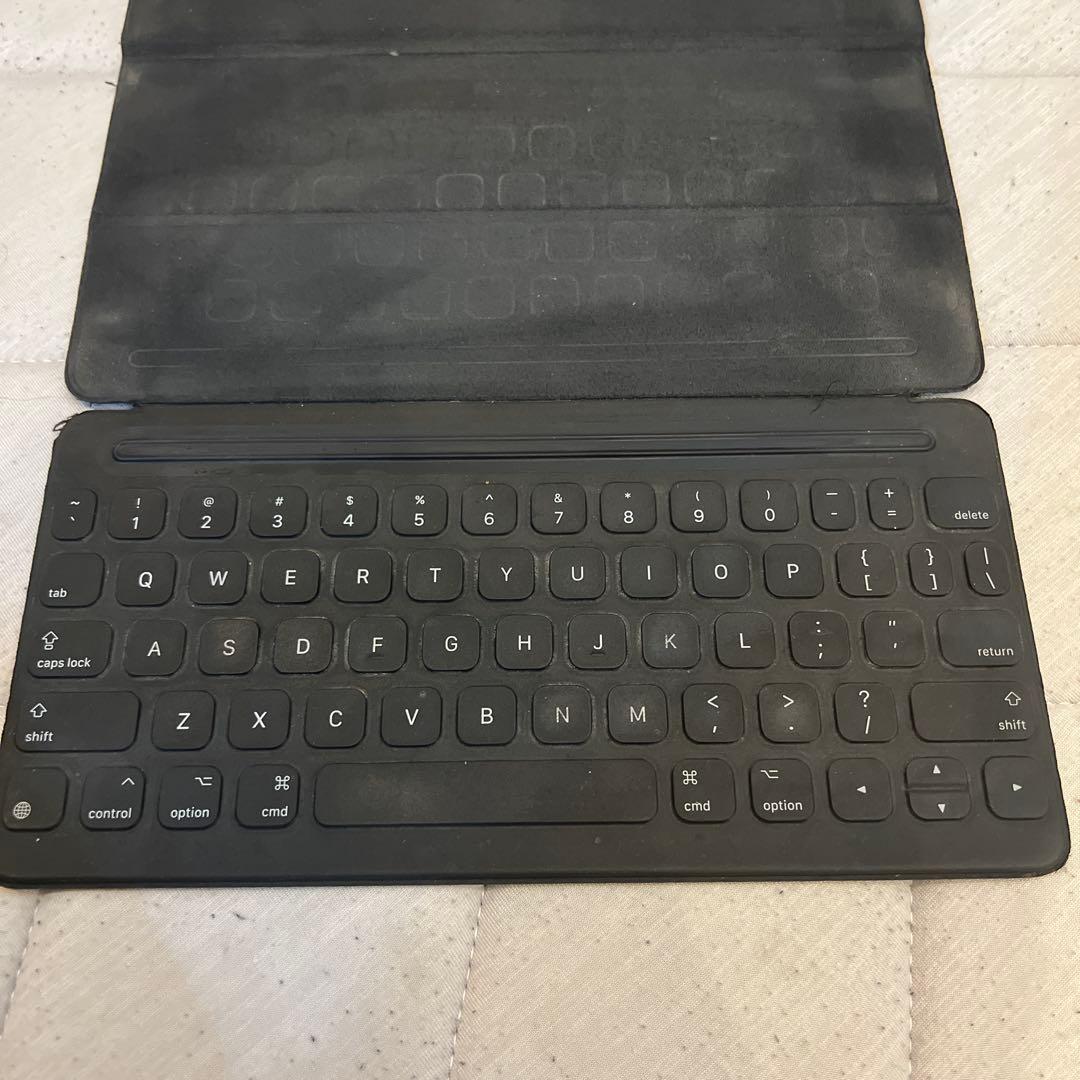 Apple iPad Air3世代256Gキーボード、純正タッチペン付き