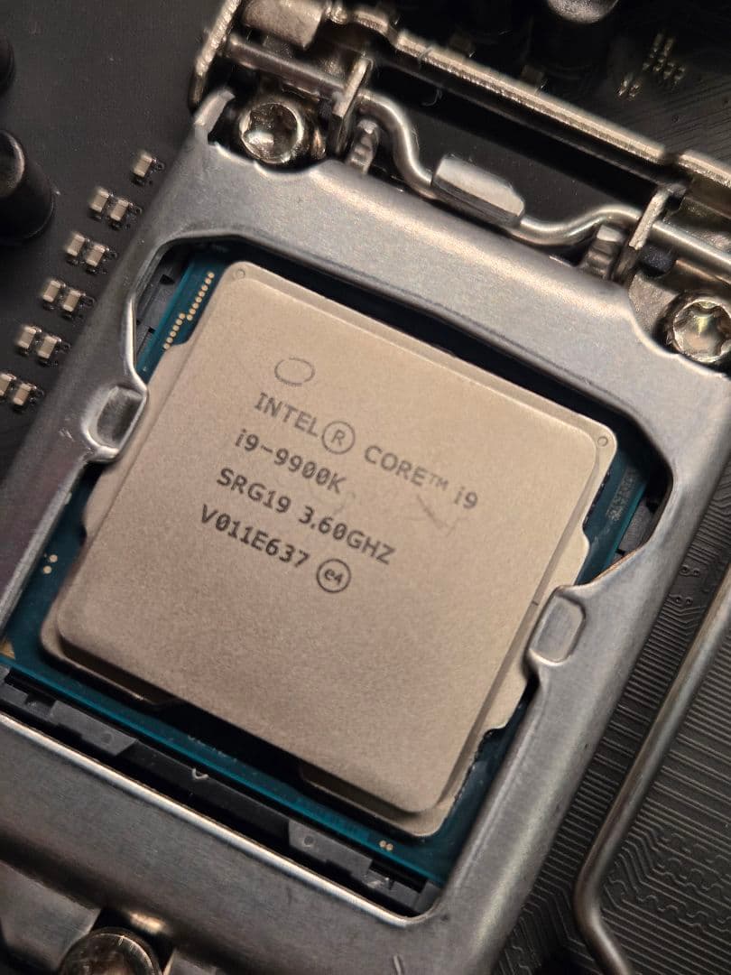 Core i9-9900K & ROG STRIX Z390-F セット