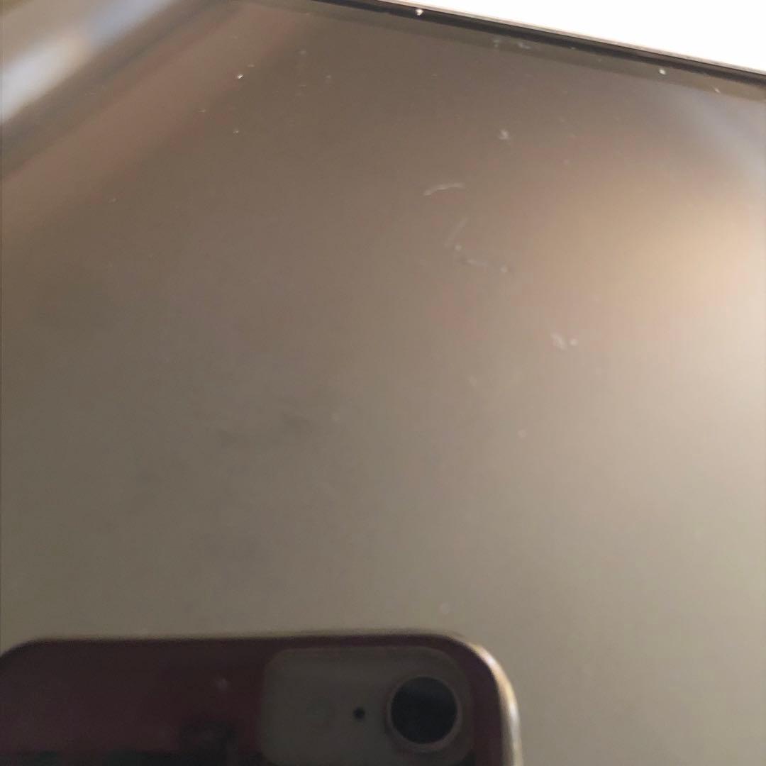 【本日限定価格】iPhone xs 64GB SIMフリー　【値下げ不可】