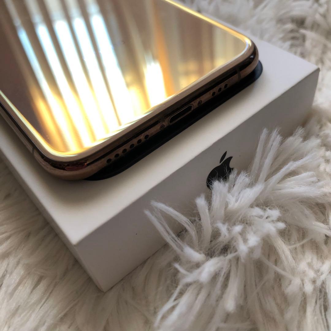 【本日限定価格】iPhone xs 64GB SIMフリー　【値下げ不可】