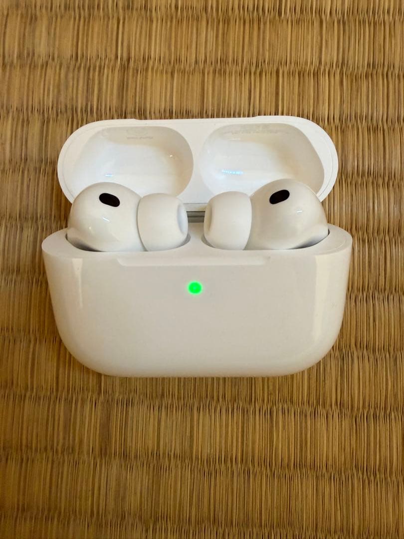 AirPods Pro 3 本体 充電ケース付き