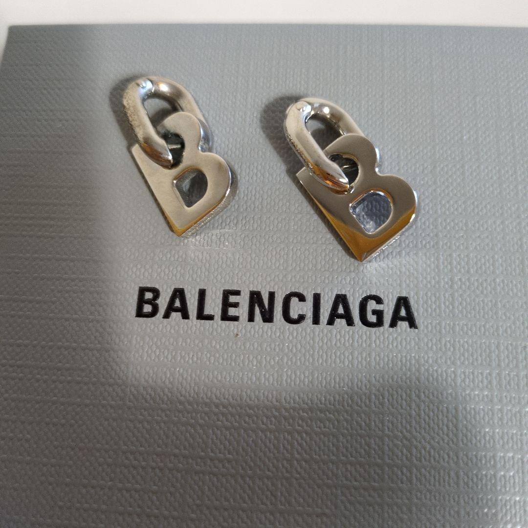 BALENCIAGA Bロゴ ピアス(両耳用)