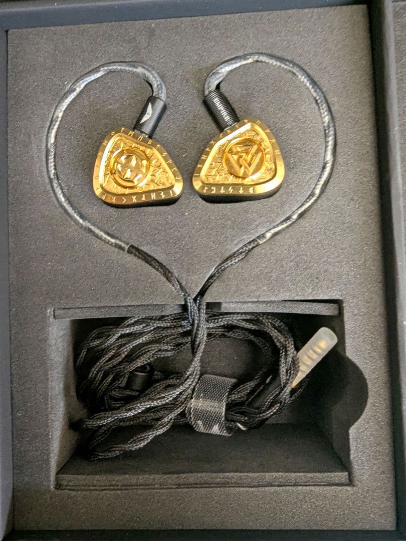 極美品　Empire Ears Odin MkⅡ　63万円