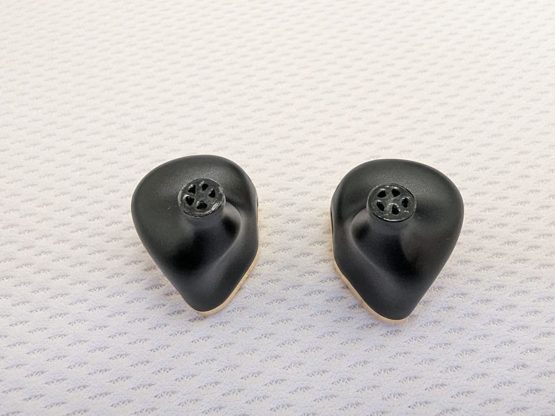 極美品　Empire Ears Odin MkⅡ　63万円