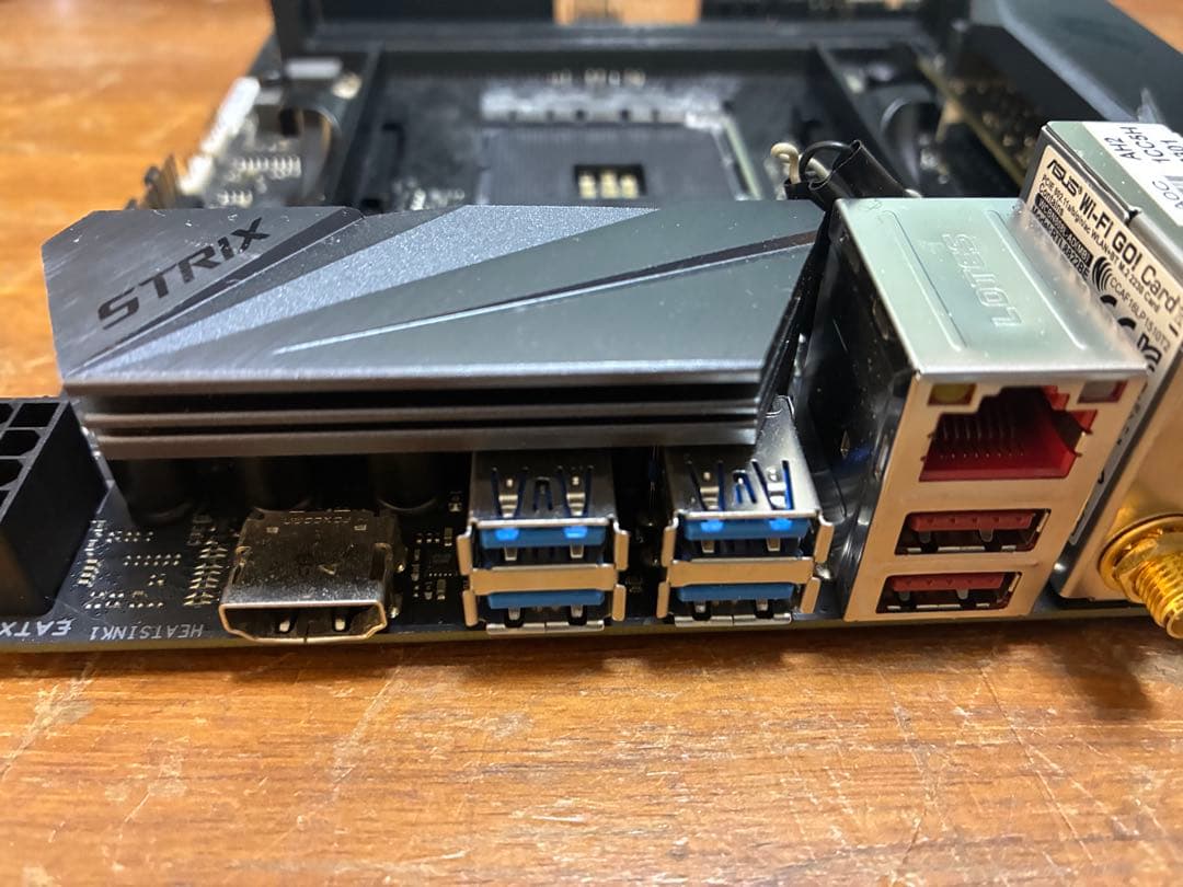 ASUS ROG STRIX B450-I GAMING WiFiマザボ　難有