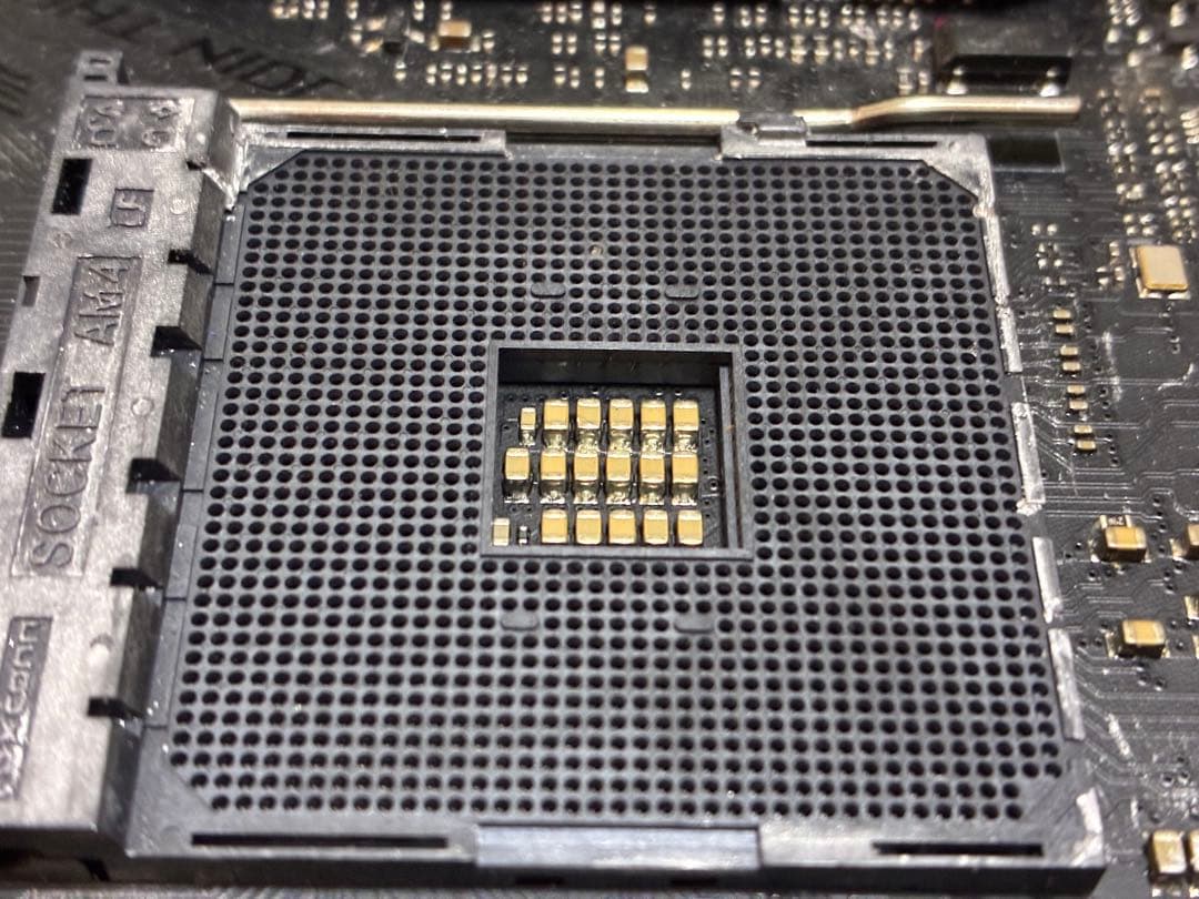 ASUS ROG STRIX B450-I GAMING WiFiマザボ　難有