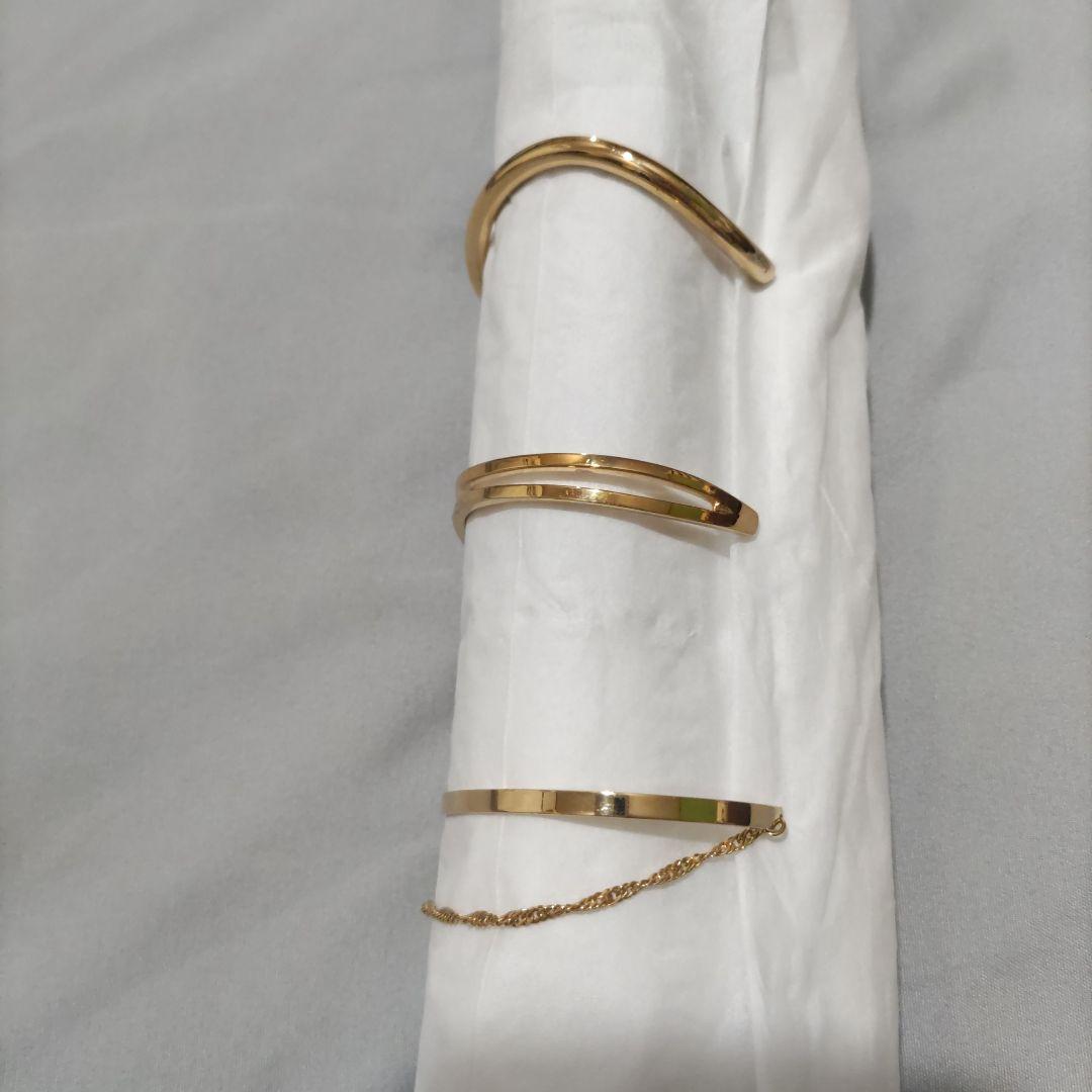 ジュエッテ　ゴールドバングル3点セット　ブレスレット