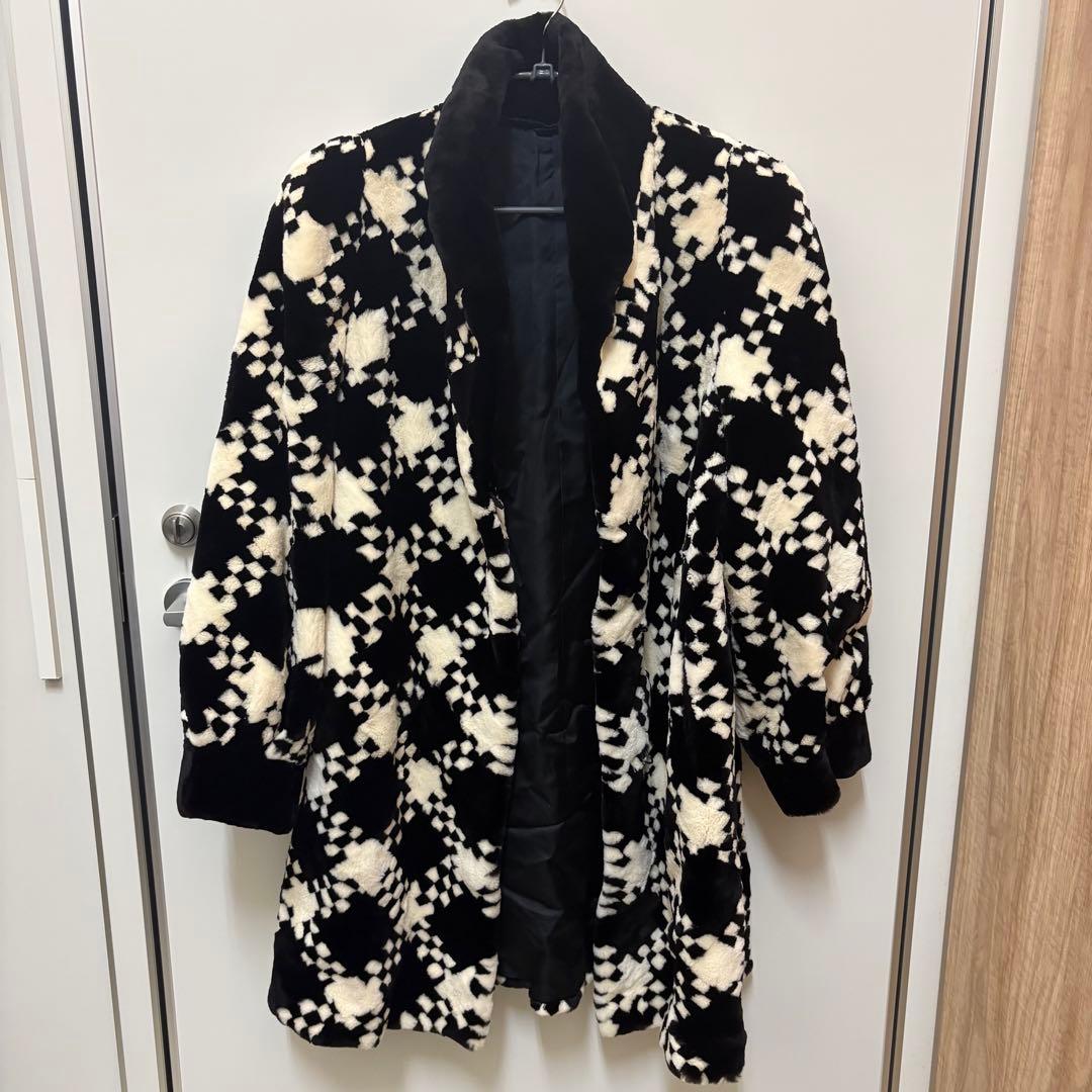 ！希少デザイン！　サガミンク ファーコート